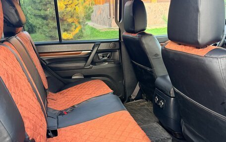 Mitsubishi Pajero IV, 2012 год, 2 430 000 рублей, 8 фотография