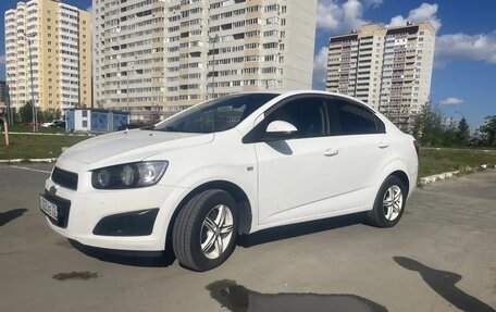 Chevrolet Aveo III, 2013 год, 710 000 рублей, 2 фотография