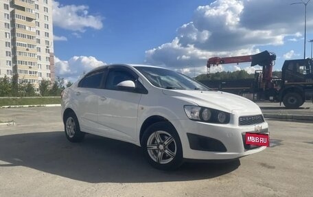 Chevrolet Aveo III, 2013 год, 710 000 рублей, 3 фотография