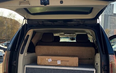 Cadillac Escalade III, 2011 год, 2 100 000 рублей, 8 фотография