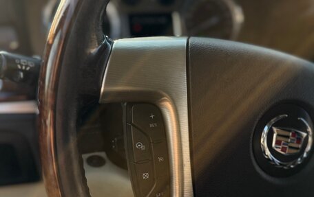 Cadillac Escalade III, 2011 год, 2 100 000 рублей, 13 фотография