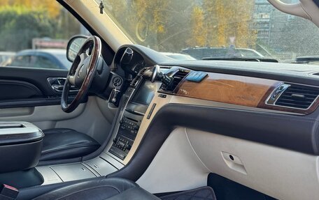 Cadillac Escalade III, 2011 год, 2 100 000 рублей, 18 фотография