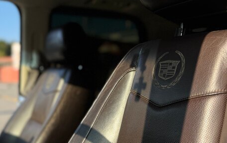 Cadillac Escalade III, 2011 год, 2 100 000 рублей, 11 фотография