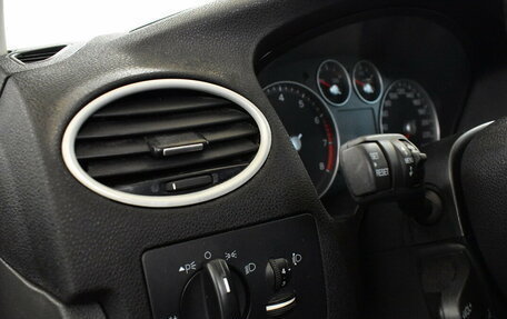 Ford Focus II рестайлинг, 2006 год, 450 000 рублей, 9 фотография
