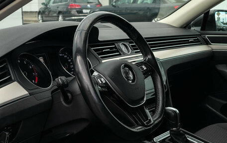 Volkswagen Passat B8 рестайлинг, 2017 год, 1 947 000 рублей, 13 фотография
