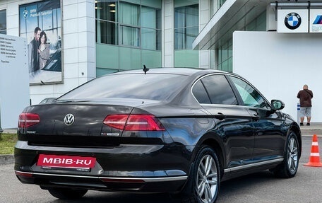 Volkswagen Passat B8 рестайлинг, 2017 год, 1 947 000 рублей, 5 фотография