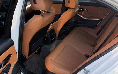BMW 3 серия, 2022 год, 5 250 000 рублей, 2 фотография