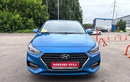 Hyundai Solaris II рестайлинг, 2019 год, 1 300 000 рублей, 1 фотография