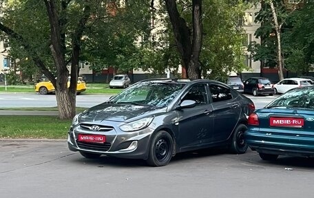 Hyundai Solaris II рестайлинг, 2013 год, 585 000 рублей, 1 фотография