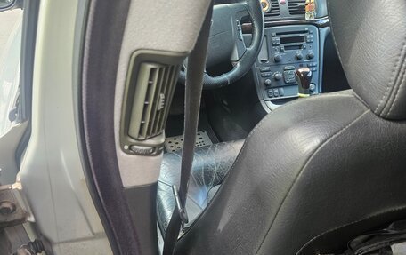 Volvo S80 II рестайлинг 2, 2002 год, 250 000 рублей, 18 фотография