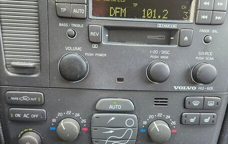 Volvo S80 II рестайлинг 2, 2002 год, 250 000 рублей, 24 фотография