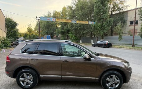 Volkswagen Touareg III, 2011 год, 1 640 000 рублей, 9 фотография