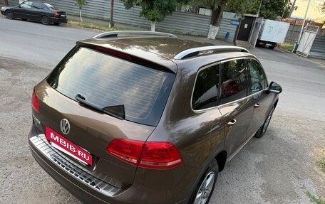 Volkswagen Touareg III, 2011 год, 1 640 000 рублей, 14 фотография
