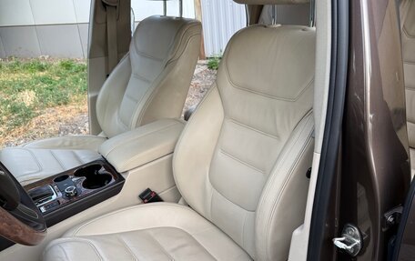 Volkswagen Touareg III, 2011 год, 1 640 000 рублей, 40 фотография