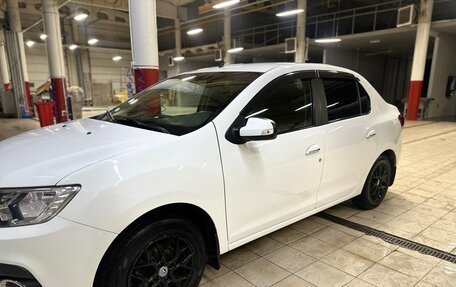 Renault Logan II, 2019 год, 1 050 000 рублей, 4 фотография