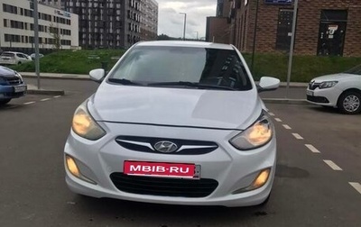 Hyundai Solaris II рестайлинг, 2014 год, 600 000 рублей, 1 фотография