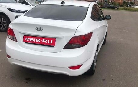 Hyundai Solaris II рестайлинг, 2014 год, 600 000 рублей, 4 фотография