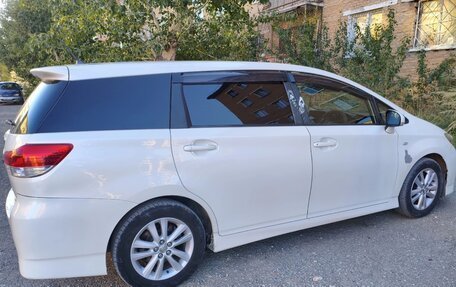 Toyota Wish II, 2010 год, 900 000 рублей, 3 фотография
