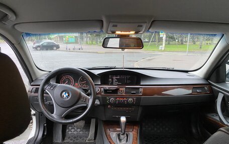 BMW 3 серия, 2011 год, 1 199 000 рублей, 12 фотография