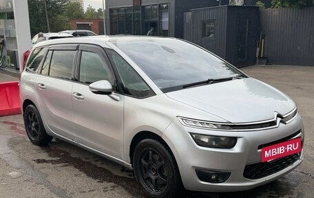 Citroen C4 Picasso II рестайлинг, 2014 год, 1 100 000 рублей, 2 фотография