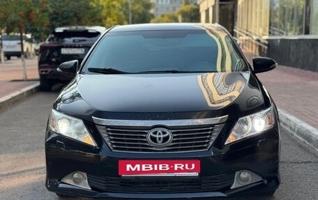 Toyota Camry, 2012 год, 1 130 000 рублей, 2 фотография