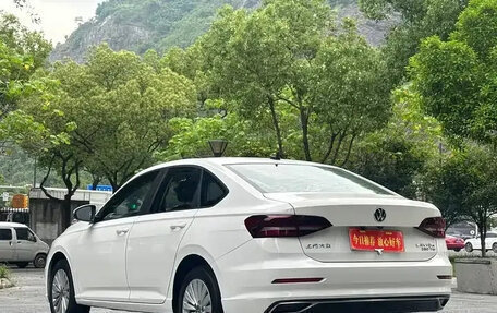 Volkswagen Lavida, 2022 год, 1 104 000 рублей, 6 фотография