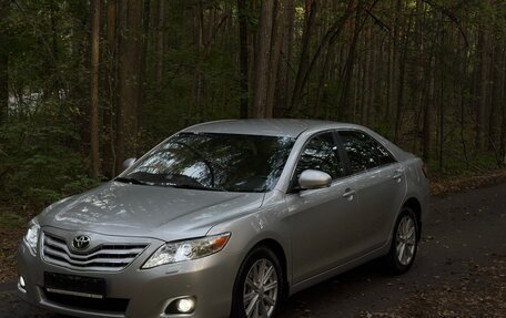 Toyota Camry, 2009 год, 1 150 000 рублей, 3 фотография