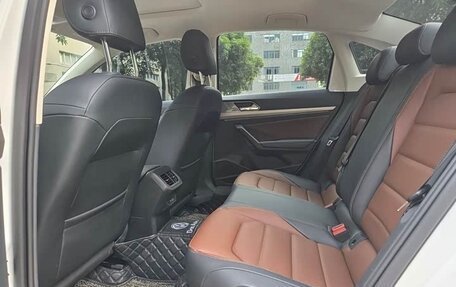 Volkswagen Lavida, 2022 год, 1 140 000 рублей, 14 фотография