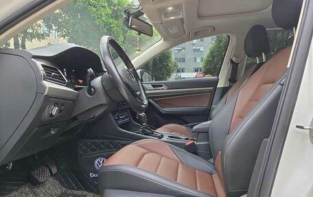 Volkswagen Lavida, 2022 год, 1 140 000 рублей, 13 фотография