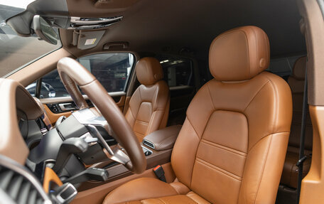 Porsche Cayenne III, 2018 год, 6 890 000 рублей, 11 фотография