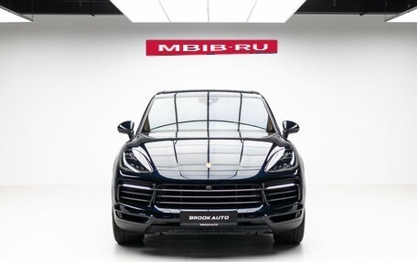 Porsche Cayenne III, 2018 год, 6 890 000 рублей, 2 фотография