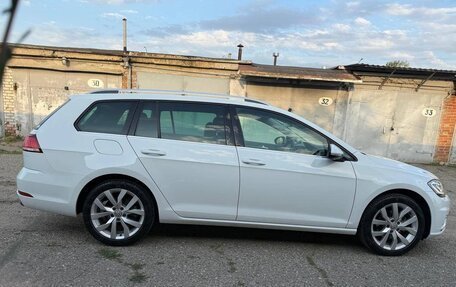 Volkswagen Golf VII, 2018 год, 1 290 000 рублей, 4 фотография
