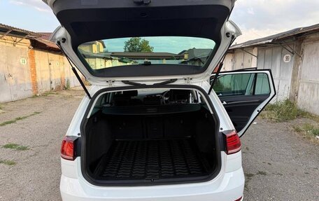 Volkswagen Golf VII, 2018 год, 1 290 000 рублей, 7 фотография