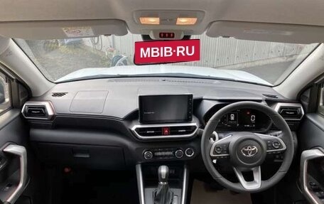 Toyota Raize I, 2023 год, 1 195 000 рублей, 11 фотография