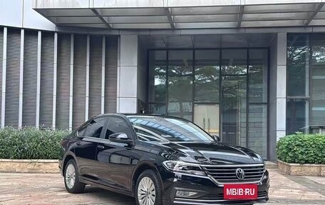 Volkswagen Lavida, 2022 год, 1 058 000 рублей, 4 фотография