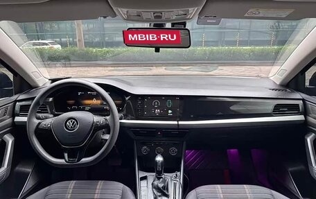 Volkswagen Lavida, 2022 год, 1 058 000 рублей, 12 фотография