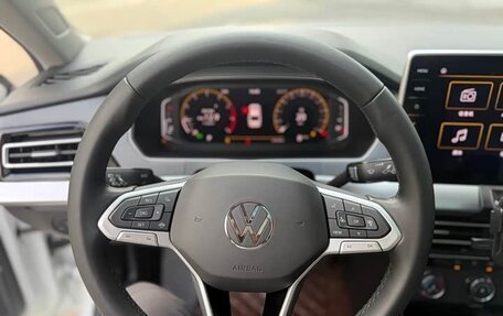Volkswagen Lavida, 2023 год, 1 123 000 рублей, 12 фотография