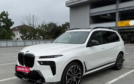 BMW X7, 2022 год, 12 500 000 рублей, 3 фотография