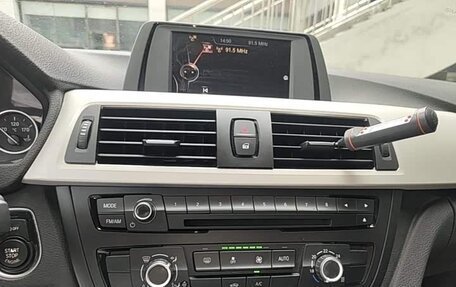 BMW 3 серия, 2015 год, 1 420 008 рублей, 17 фотография