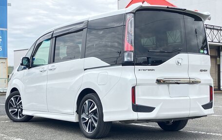 Honda Stepwgn IV, 2021 год, 2 038 000 рублей, 5 фотография