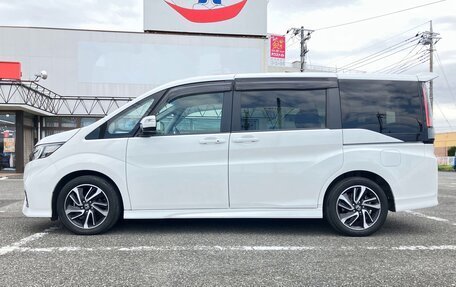 Honda Stepwgn IV, 2021 год, 2 038 000 рублей, 6 фотография