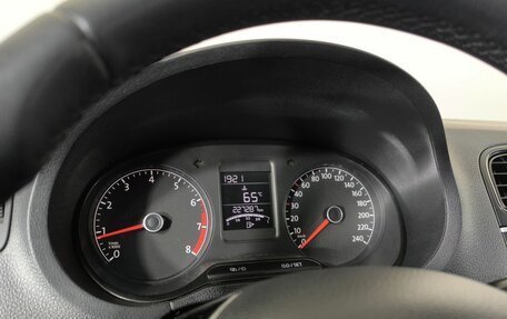 Volkswagen Polo VI (EU Market), 2015 год, 750 000 рублей, 7 фотография
