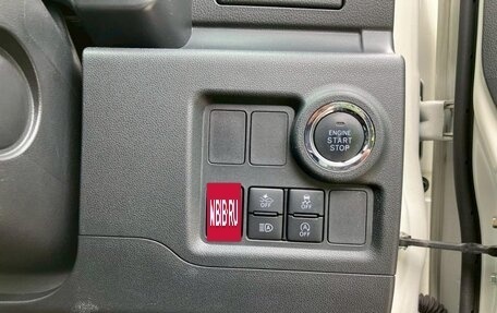 Toyota Passo III, 2022 год, 699 000 рублей, 12 фотография
