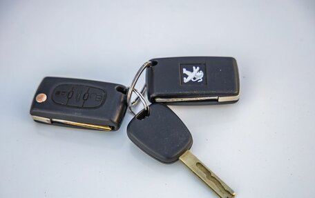 Peugeot 408 I рестайлинг, 2012 год, 1 098 000 рублей, 35 фотография