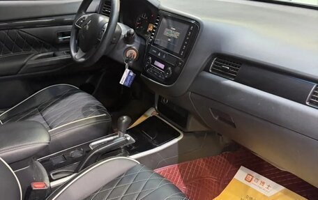 Mitsubishi Outlander III рестайлинг 3, 2021 год, 1 786 020 рублей, 19 фотография