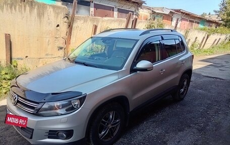 Volkswagen Tiguan I, 2012 год, 1 000 000 рублей, 2 фотография