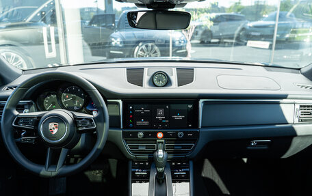 Porsche Macan I рестайлинг, 2025 год, 11 799 000 рублей, 7 фотография