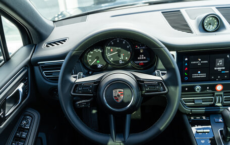 Porsche Macan I рестайлинг, 2025 год, 11 799 000 рублей, 14 фотография