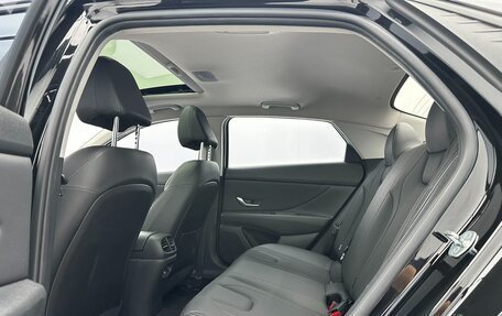 Hyundai Elantra, 2022 год, 1 120 000 рублей, 8 фотография