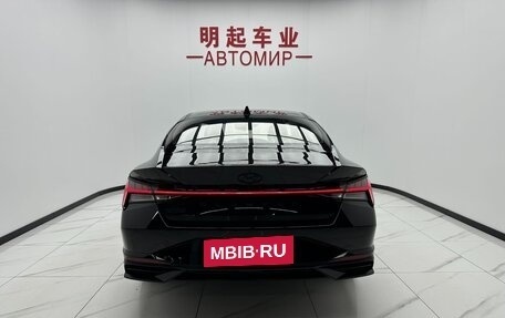 Hyundai Elantra, 2022 год, 1 120 000 рублей, 6 фотография